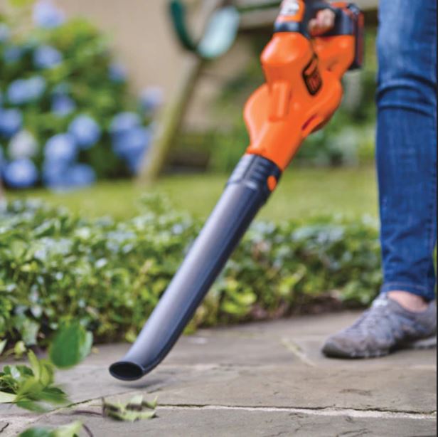 Black &amp; Decker 130 MPH 20V MAX Lithium-Ion Cordless Blower