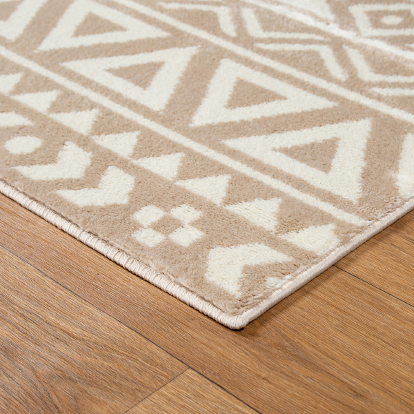 L'Baiet Rugs  Beige Geometric 5'x7'