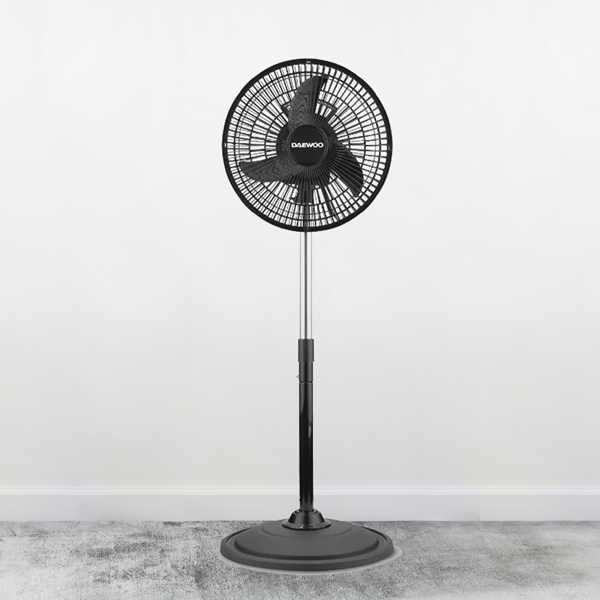 Daewoo Oscillating Standing Fan 10&quot; Black