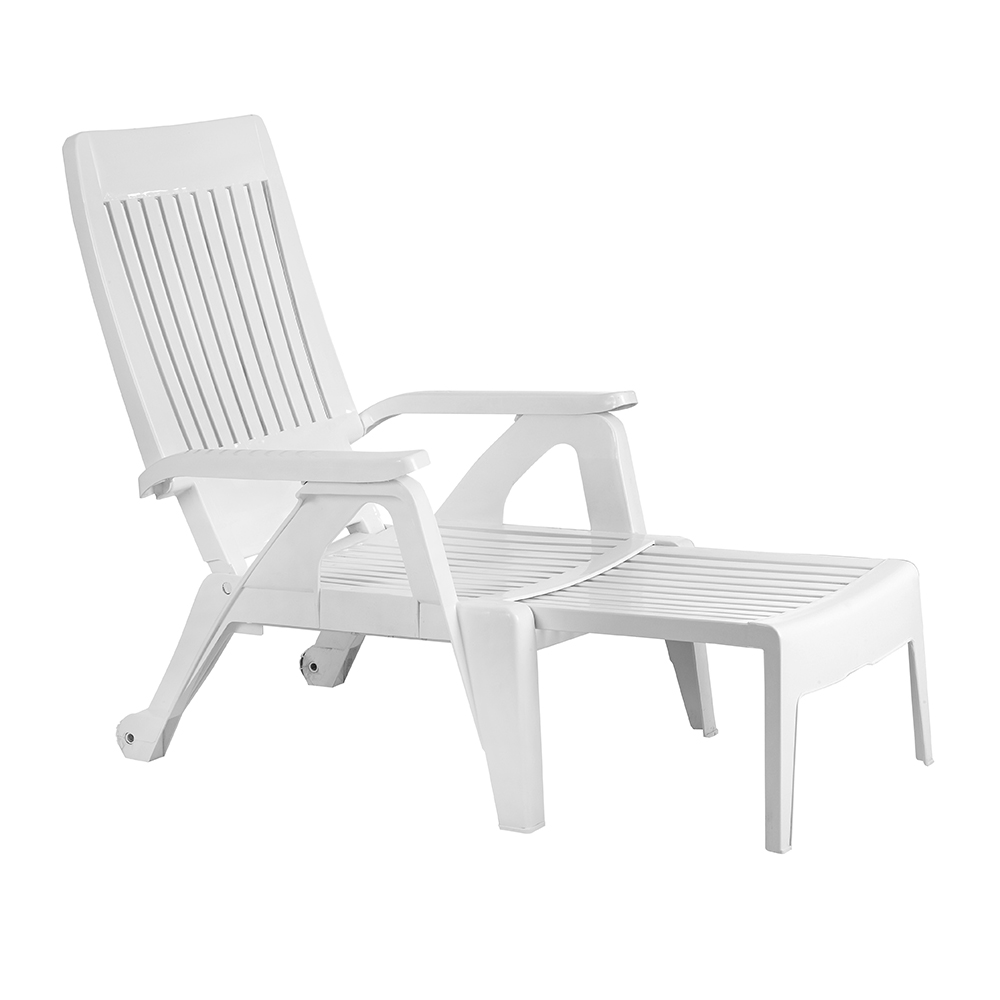 ^Vanyplas Plastic Lounge Chair, White